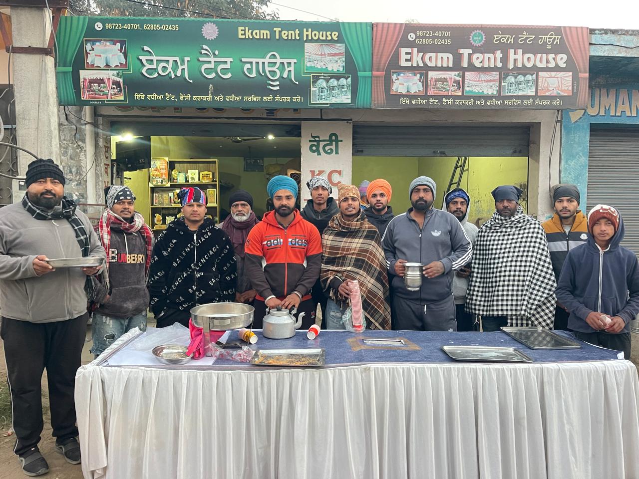 Milk langar dedicated to Martyrdom Day